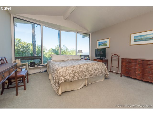 3800 Southwest Humphrey Boulevard Portland, OR 97221 - Photo 12 of 13