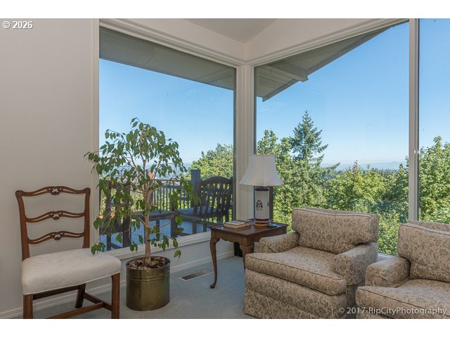 3800 Southwest Humphrey Boulevard Portland, OR 97221 - Photo 5 of 13