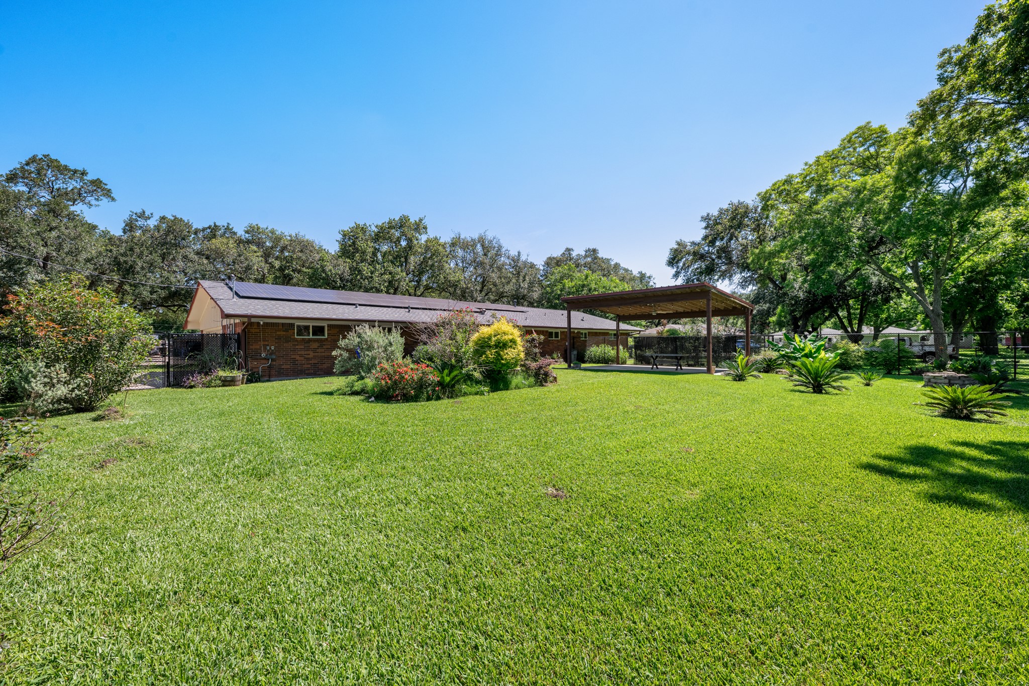 616 Cannan Drive Angleton, TX 77515 - Photo 43 of 49
