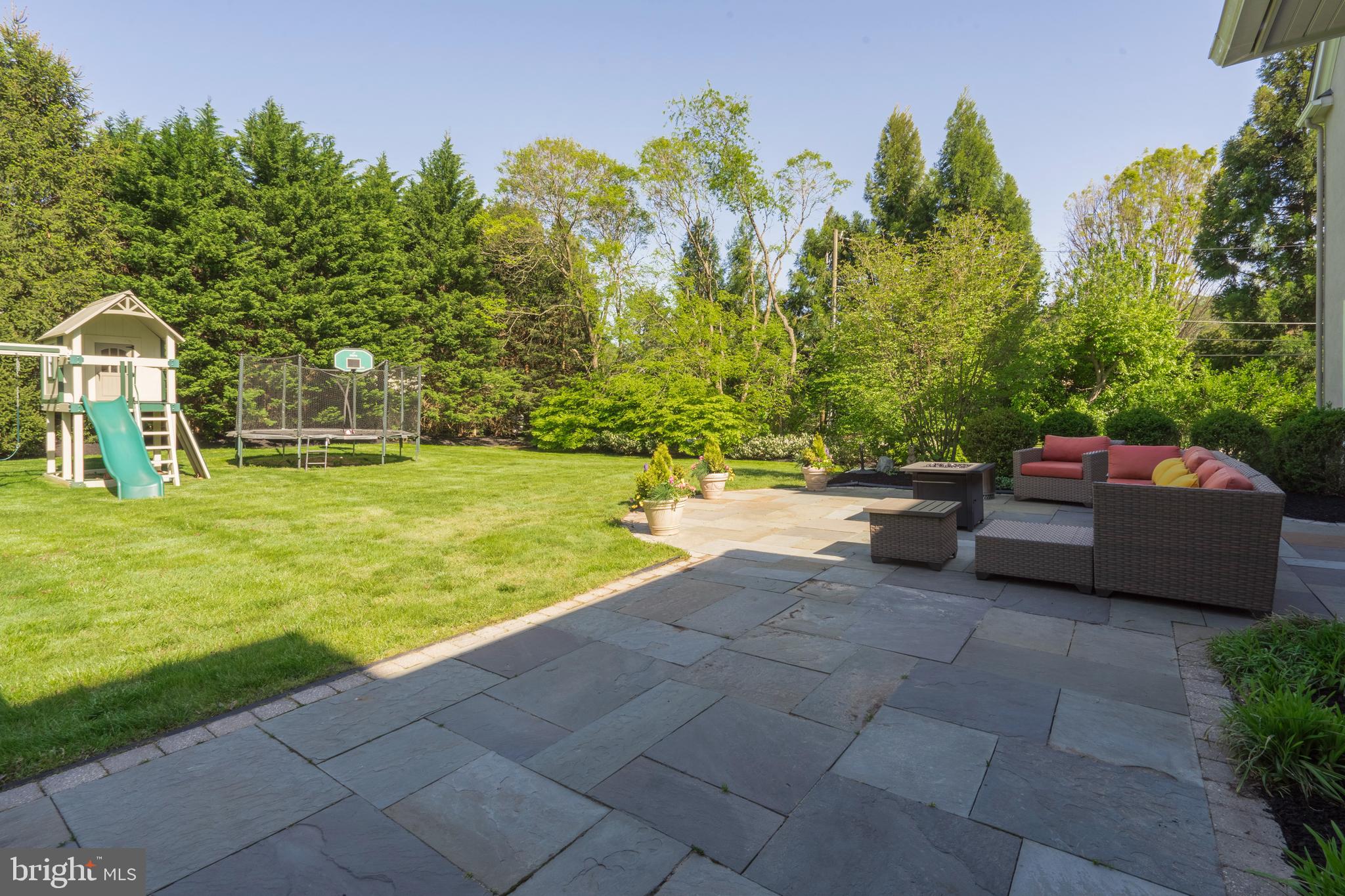 211 Atlee Road Wayne, PA 19087 - Photo 65 of 90 green screen allows for privacy and tranquility