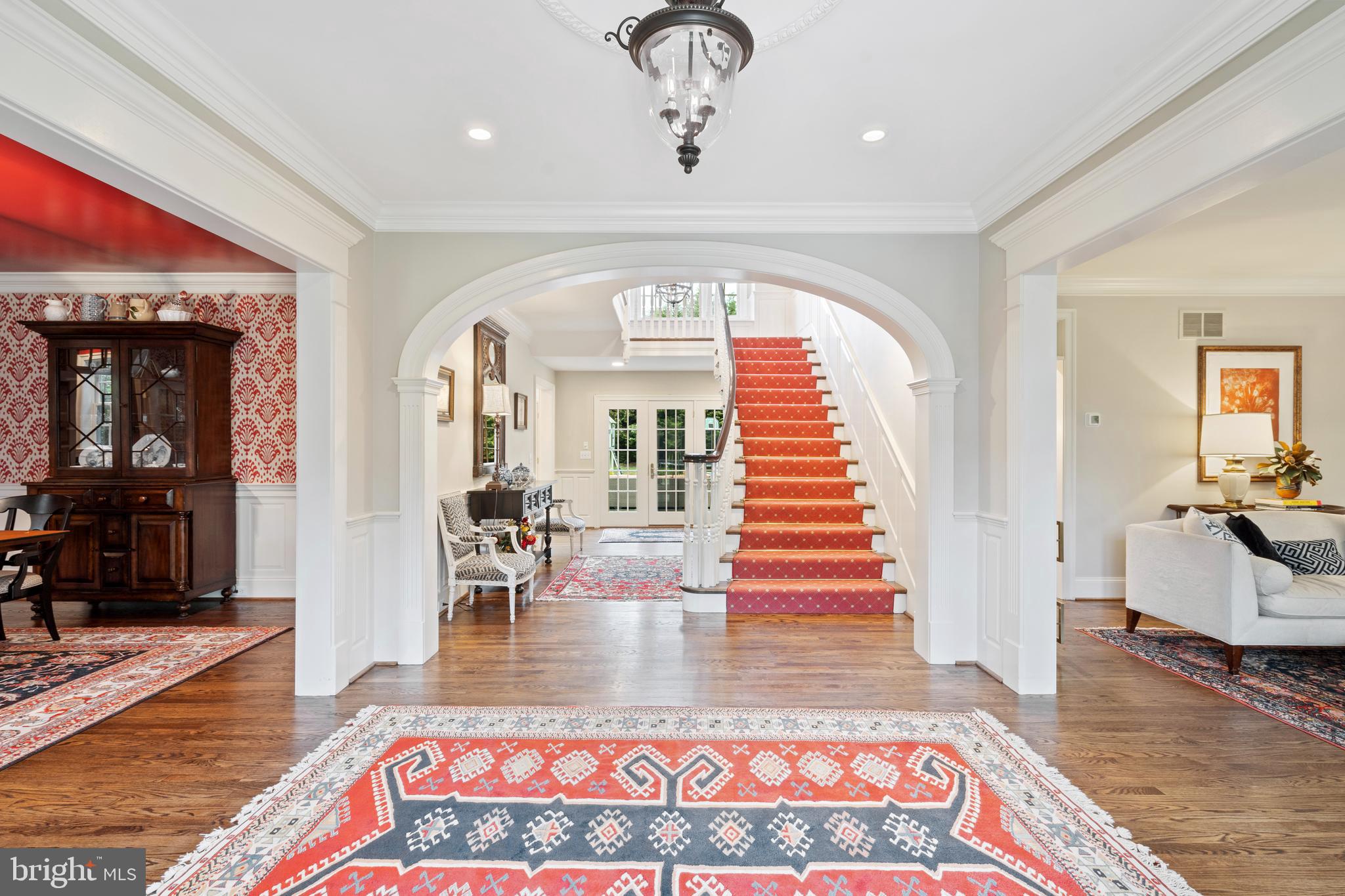 211 Atlee Road Wayne, PA 19087 - Photo 8 of 90 Light filled front to back center hall entrance