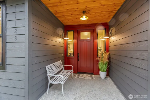 $1,630,000 | 11128 116th Avenue Northeast, Unit 1, Kirkland, WA 98033