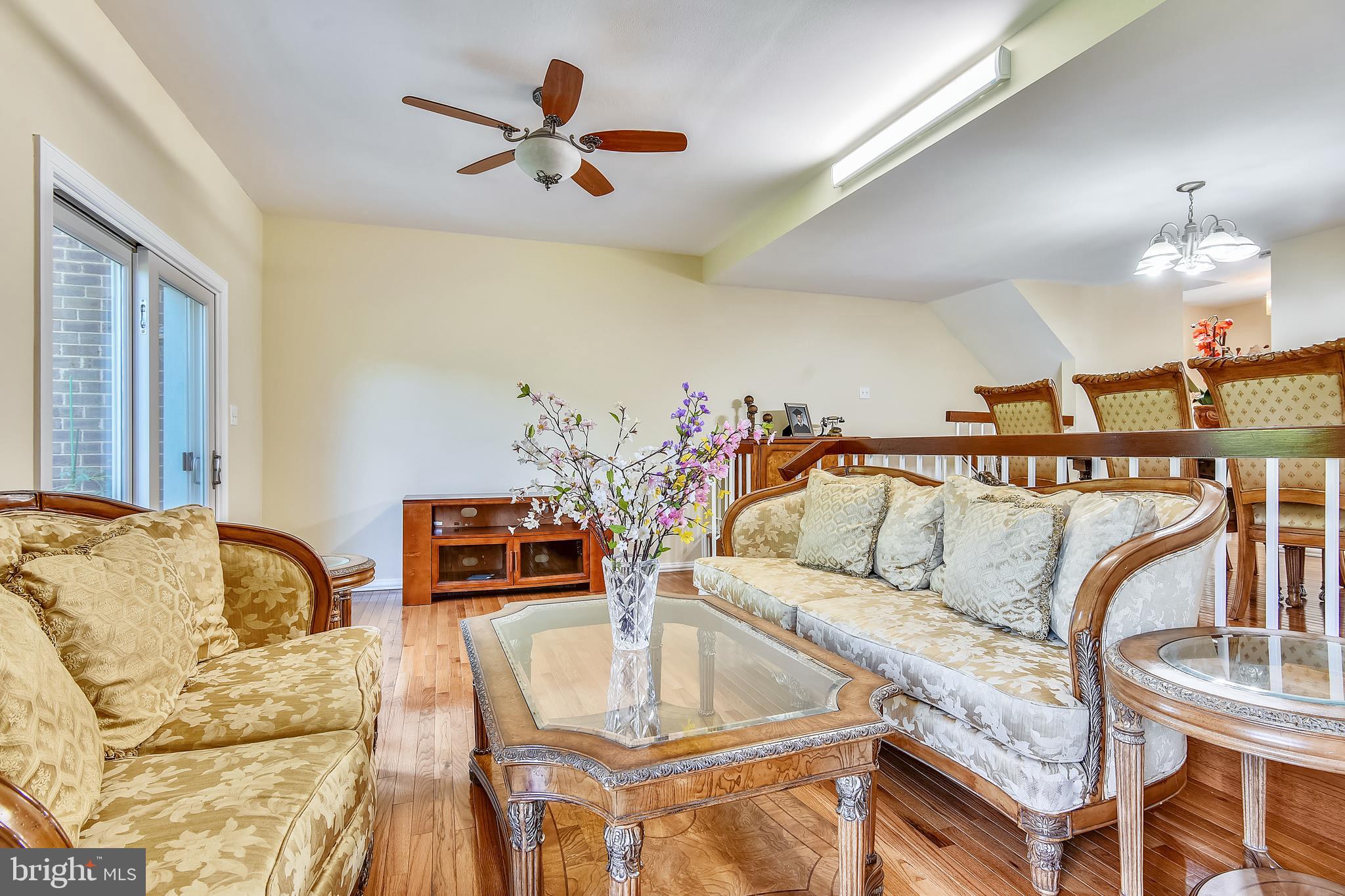 9621 Shadow Oak Drive Montgomery Village, MD 20886 - Photo 22 of 32