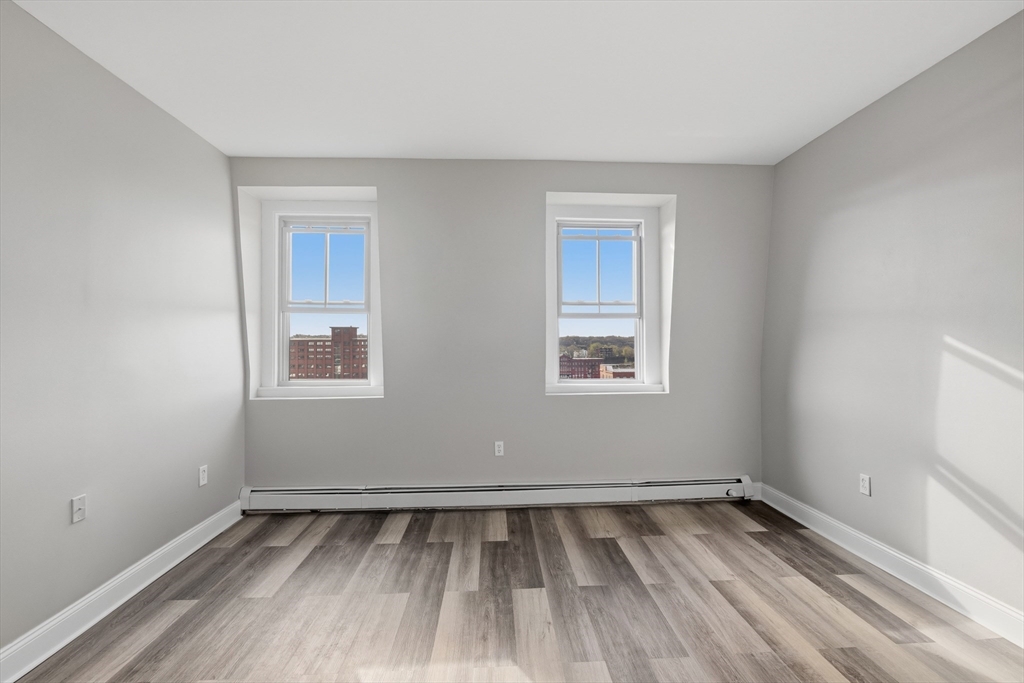 164 High Street, Unit 402 Holyoke, MA 01040 - Photo 7 of 11