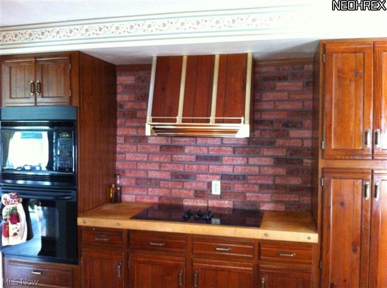 2283 South Medina Line Road Wadsworth, OH 44281 - Photo 10 of 22 Gallery Image 10