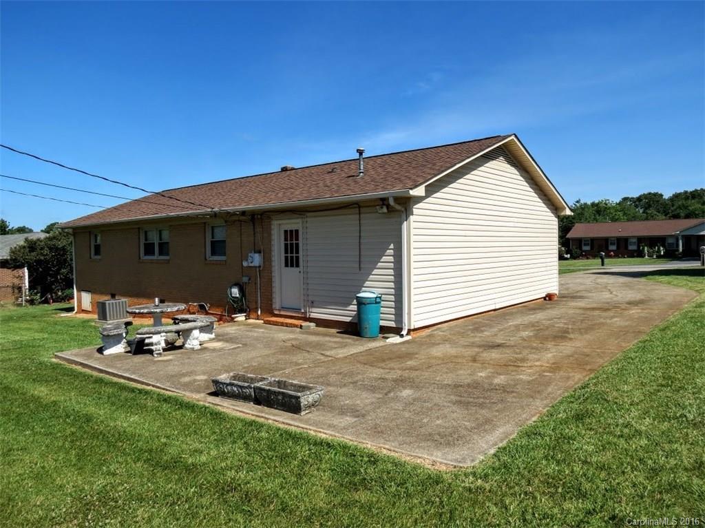 1812 Cameron Road Lincolnton, NC 28092 - Photo 14 of 16 Gallery Image 14