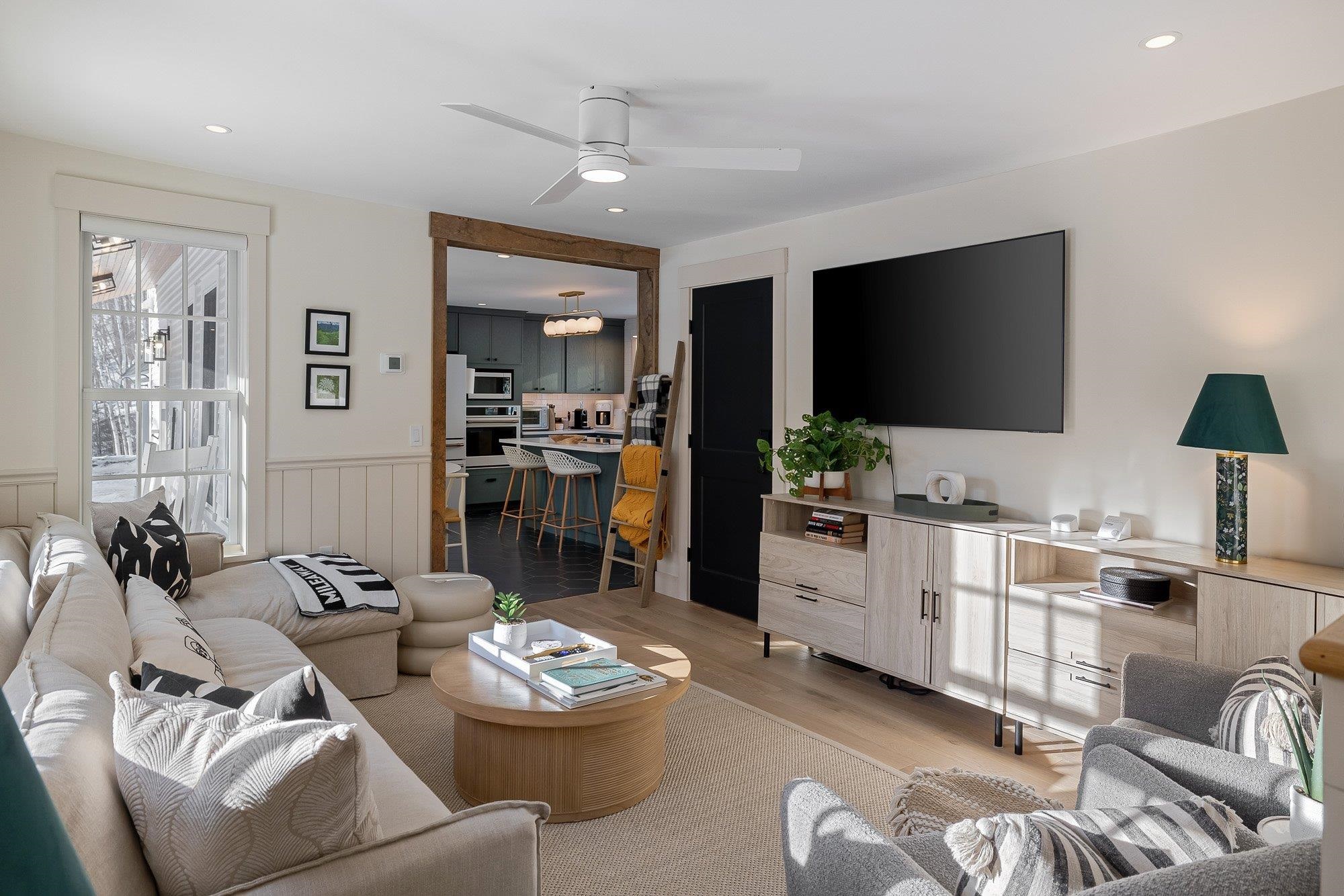 4656 Mountain Road Stowe, VT 05672 - Photo 17 of 60