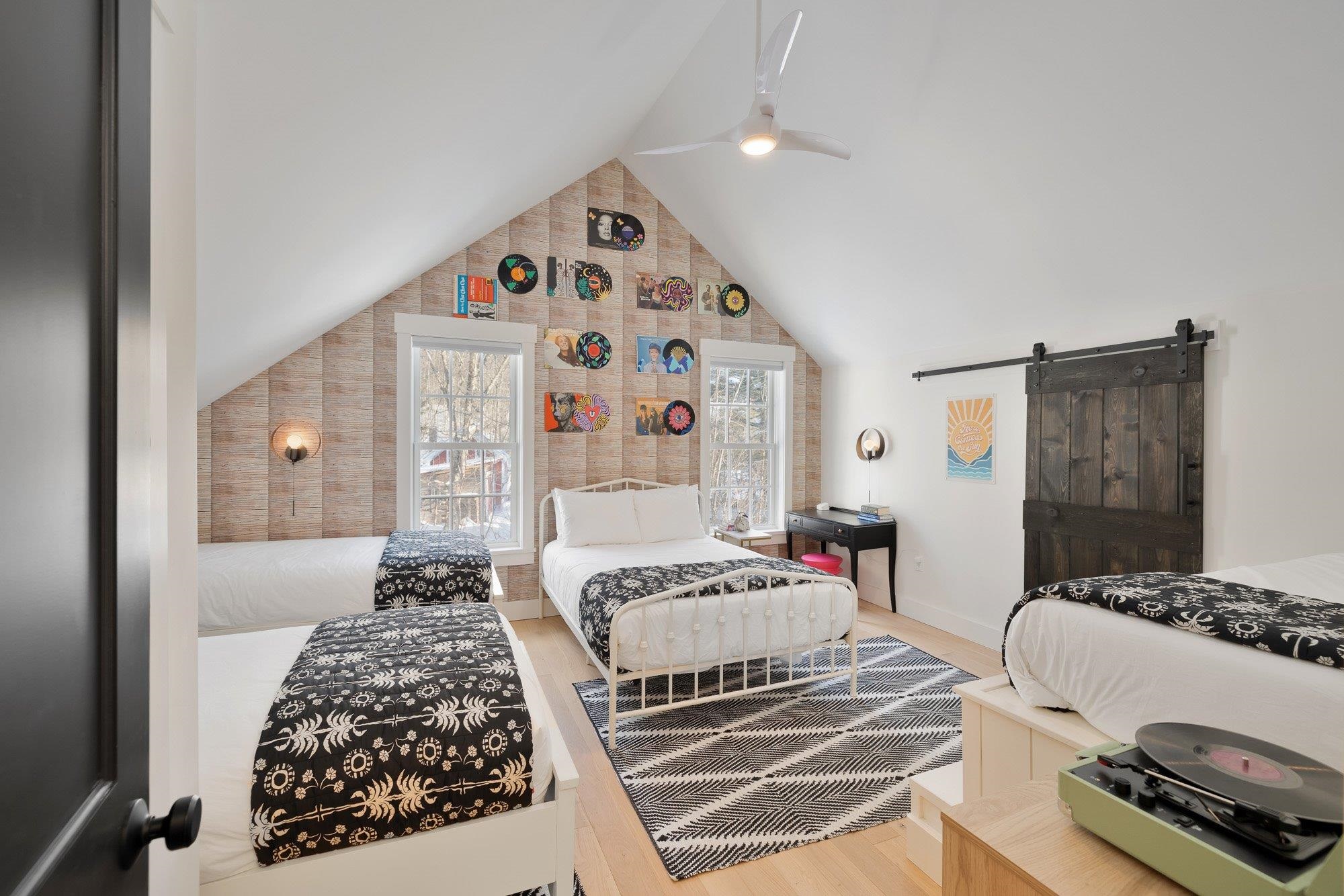 4656 Mountain Road Stowe, VT 05672 - Photo 31 of 60