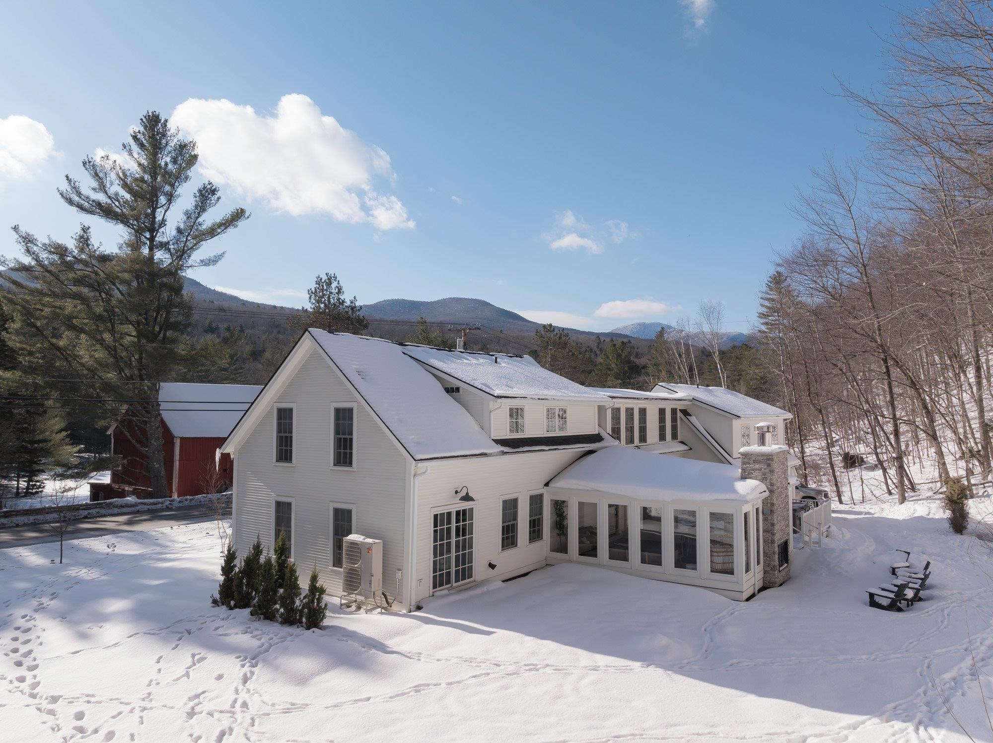 4656 Mountain Road Stowe, VT 05672 - Photo 7 of 60