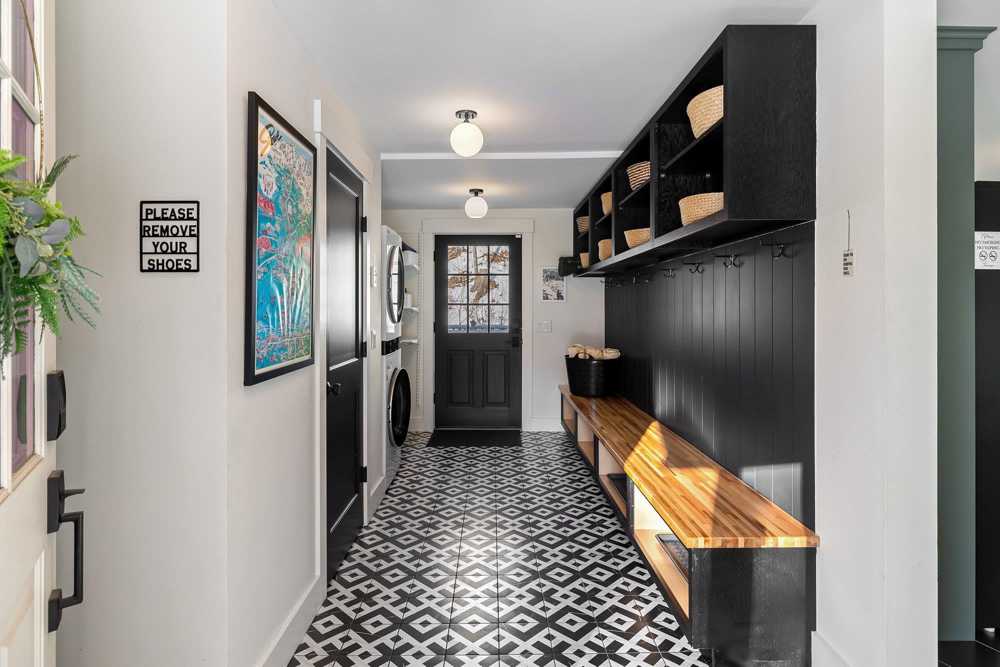 4656 Mountain Road Stowe, VT 05672 - Photo 8 of 60