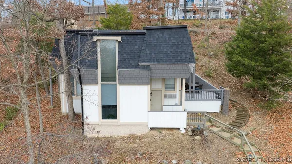 $425,000 | 306 Seabright Drive, Osage Beach, MO 65065