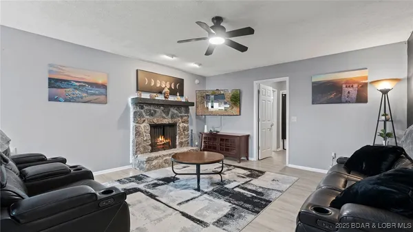 $425,000 | 306 Seabright Drive, Osage Beach, MO 65065