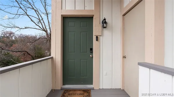 $425,000 | 306 Seabright Drive, Osage Beach, MO 65065