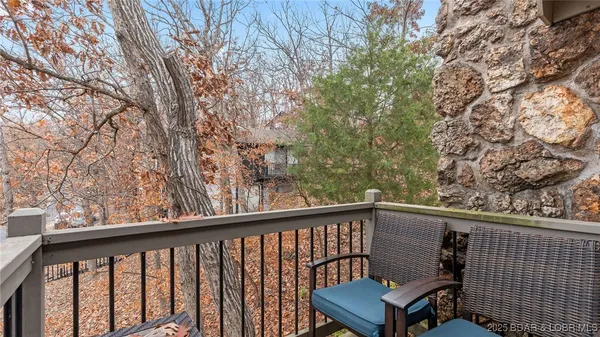 $425,000 | 306 Seabright Drive, Osage Beach, MO 65065