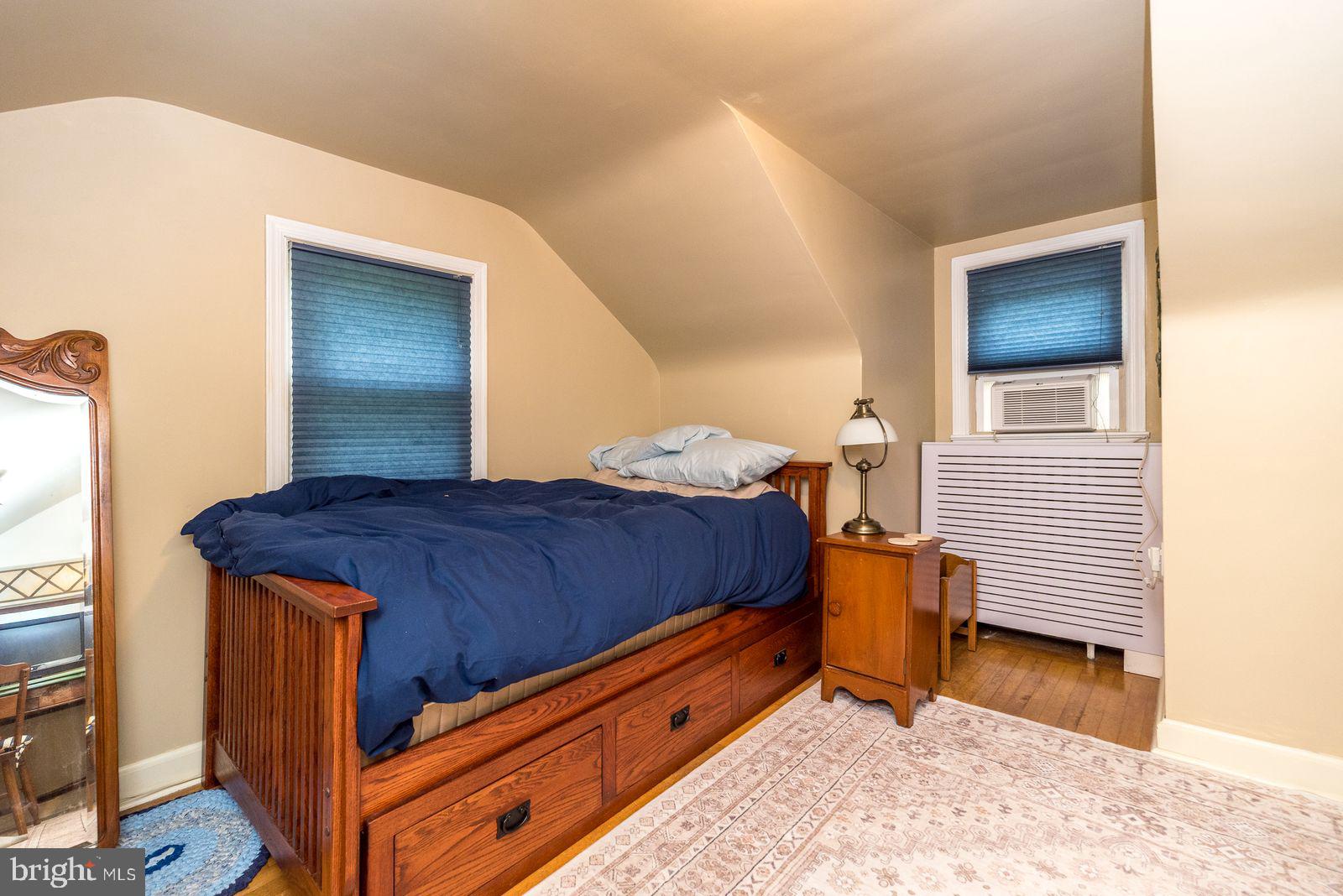 534 Pinney Road Huntingdon Valley, PA 19006 - Photo 19 of 26 a bedroom with a bed and a window