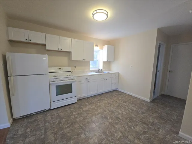 $2,700 | 91 Holloran Road, New Windsor, NY 12553