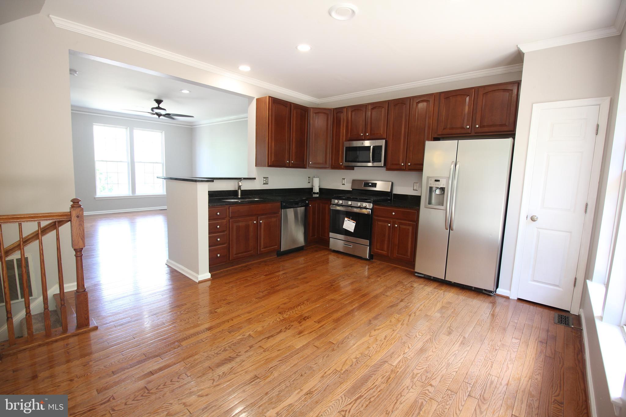 66 River Lane Riverside, NJ 08075 - Photo 7 of 36