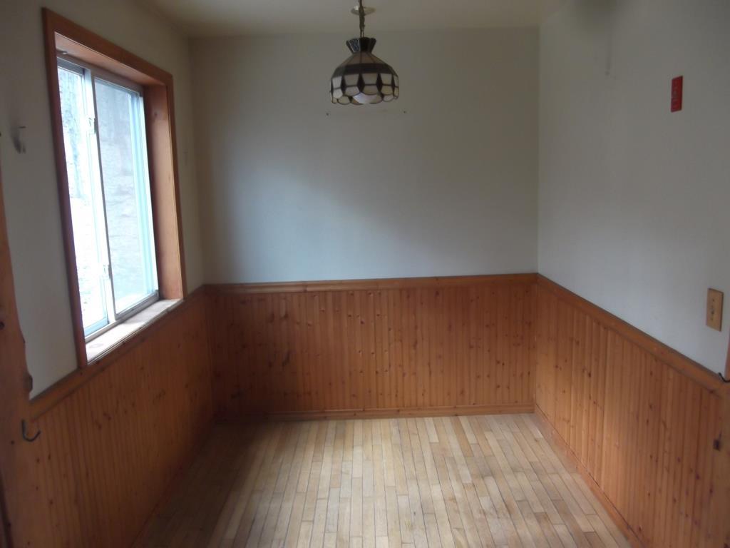 153 Orchard Hill Road Littleton, NH 03561 - Photo 3 of 10 Gallery Image 3