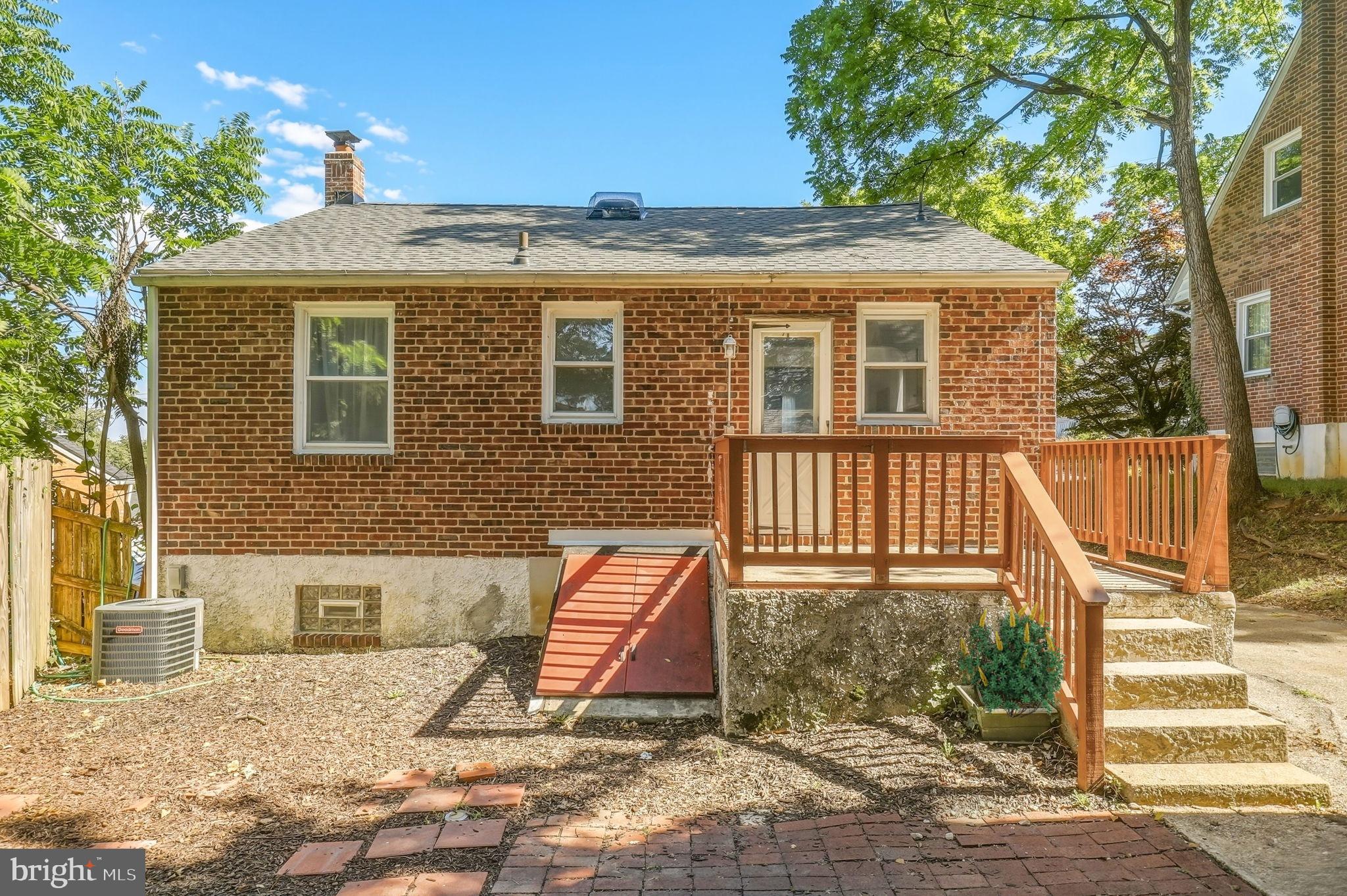 7 Lodge Road Catonsville, MD 21228 - Photo 22 of 27