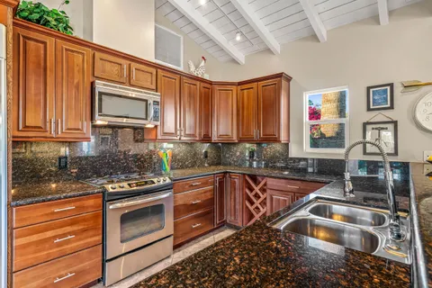 $2,580,000 | 484 West Stevens Road, Palm Springs, CA 92262