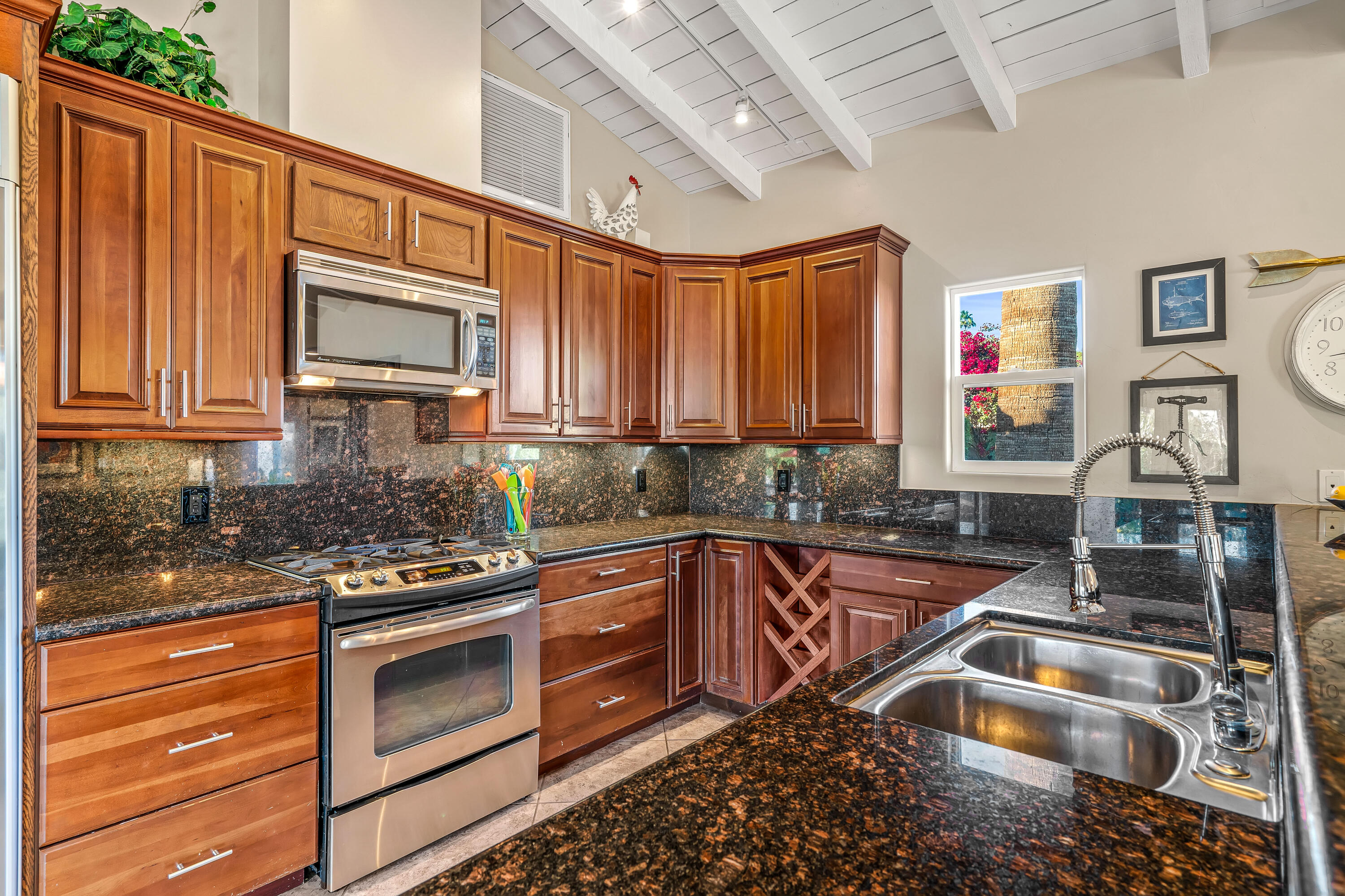 484 West Stevens Road Palm Springs, CA 92262 - Photo 13 of 72 7F-IMG-35