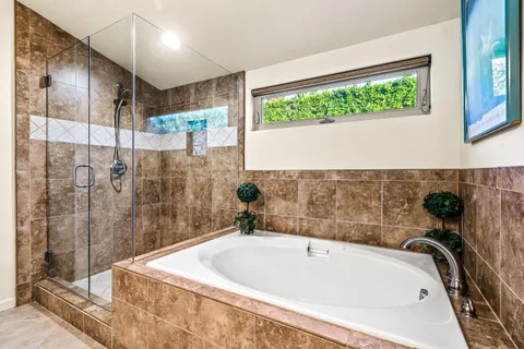 $2,580,000 | 484 West Stevens Road, Palm Springs, CA 92262