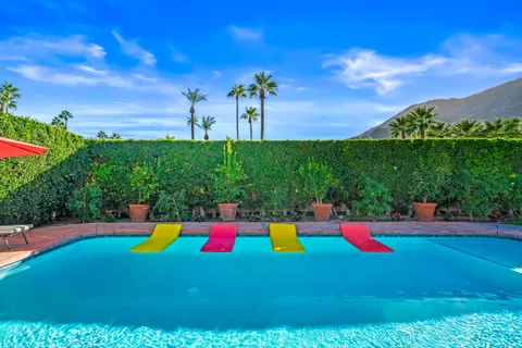 $2,580,000 | 484 West Stevens Road, Palm Springs, CA 92262