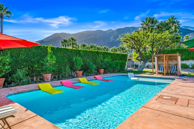 $2,580,000 | 484 West Stevens Road, Palm Springs, CA 92262