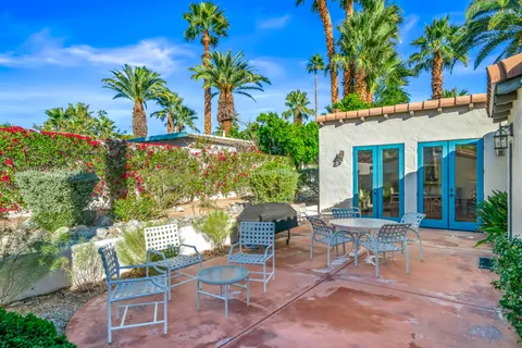 $2,580,000 | 484 West Stevens Road, Palm Springs, CA 92262
