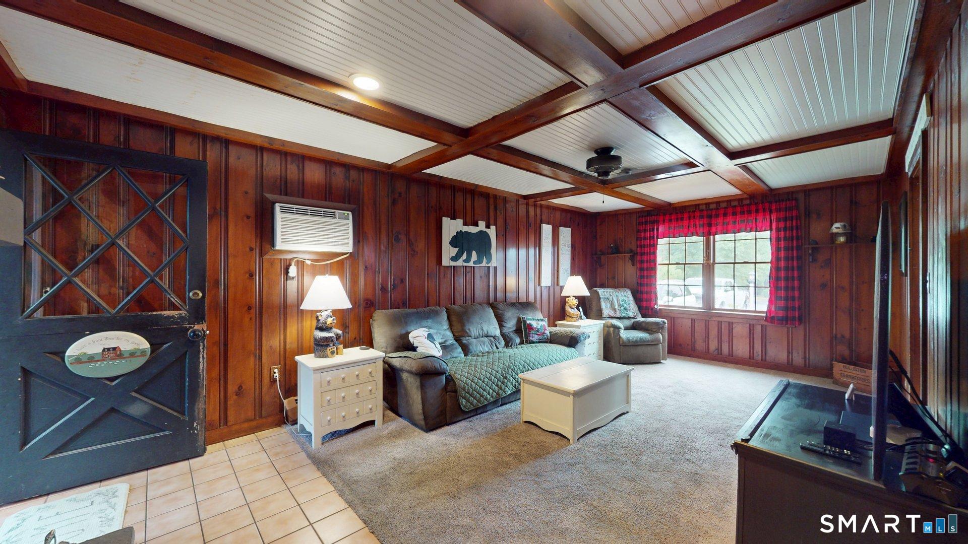 8 Bridge Lane Enfield, CT 06082 - Photo 12 of 40