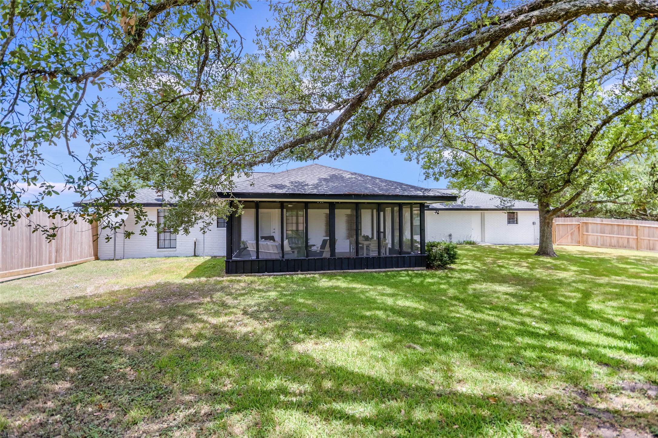 6569 Cutoff Road Fayetteville, TX 78940 - Photo 38 of 39