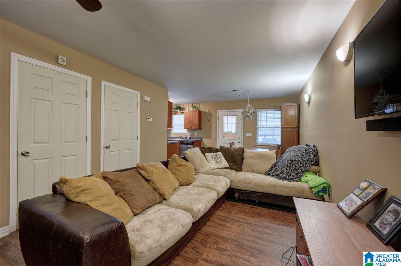 9501 Moon Road Warrior, AL 35180 - Photo 7 of 17