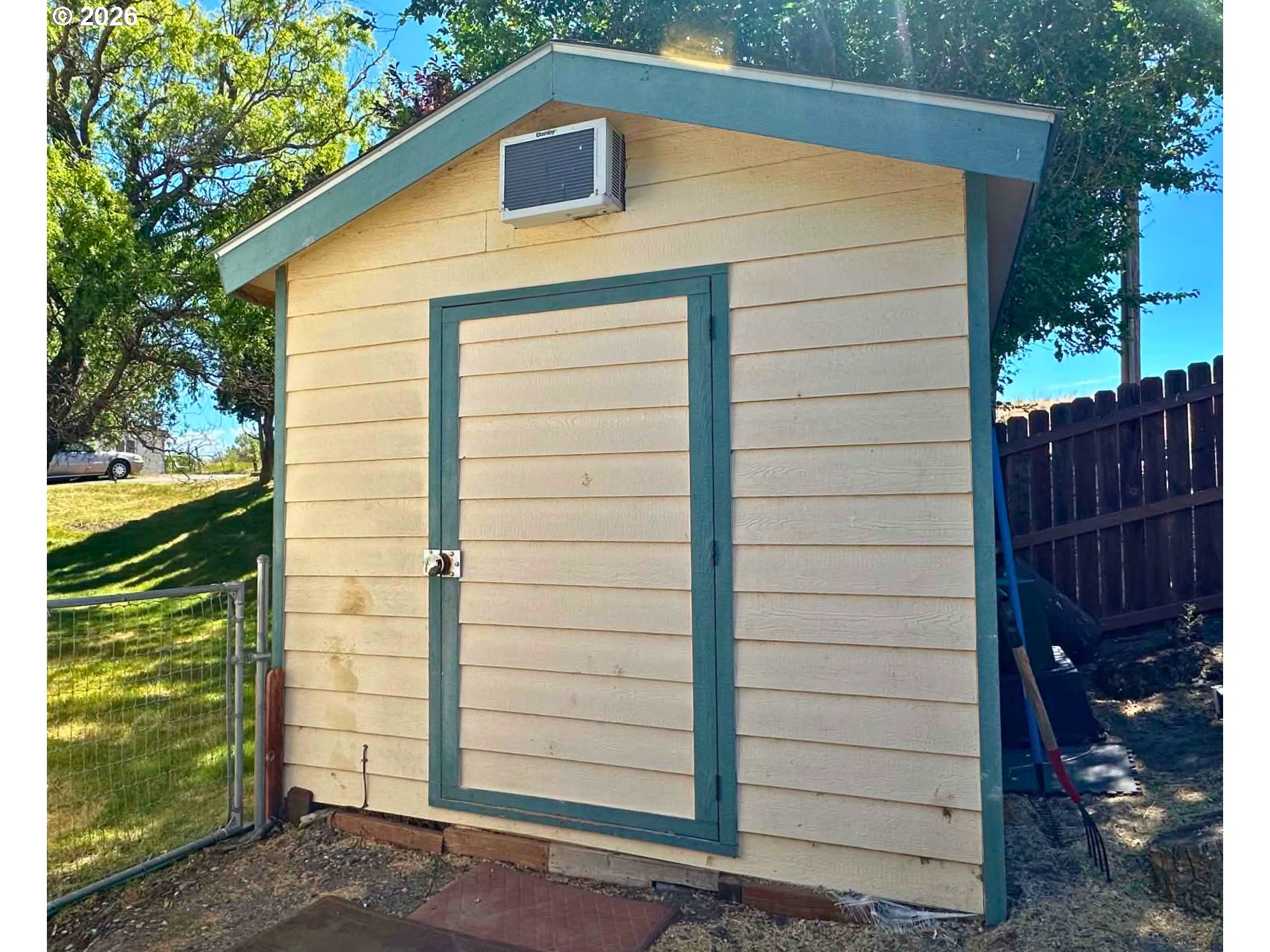 82276 Hat Rock Road Hermiston, OR 97838 - Photo 7 of 19 Shed