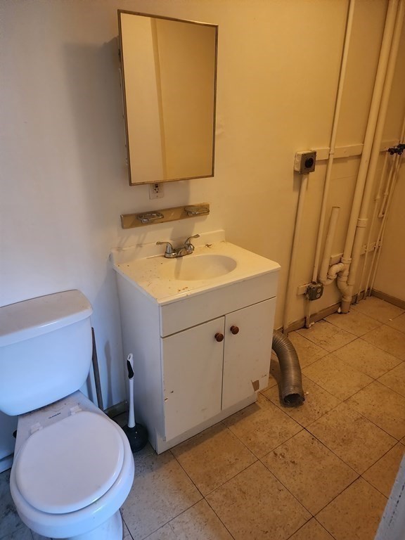 26 Hawley Street Worcester, MA 01609 - Photo 16 of 36