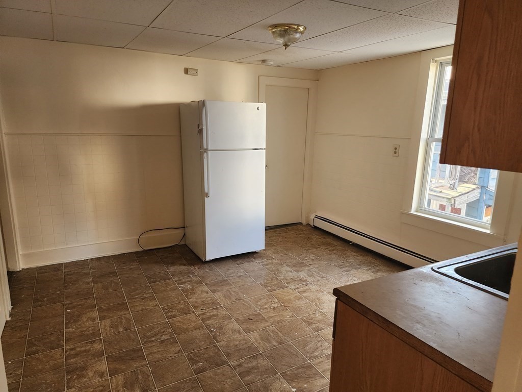 26 Hawley Street Worcester, MA 01609 - Photo 22 of 36