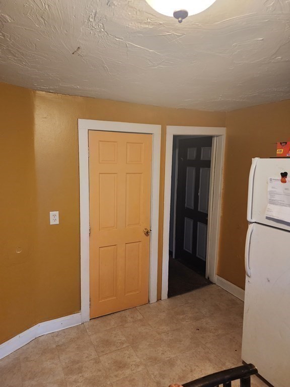 26 Hawley Street Worcester, MA 01609 - Photo 31 of 36