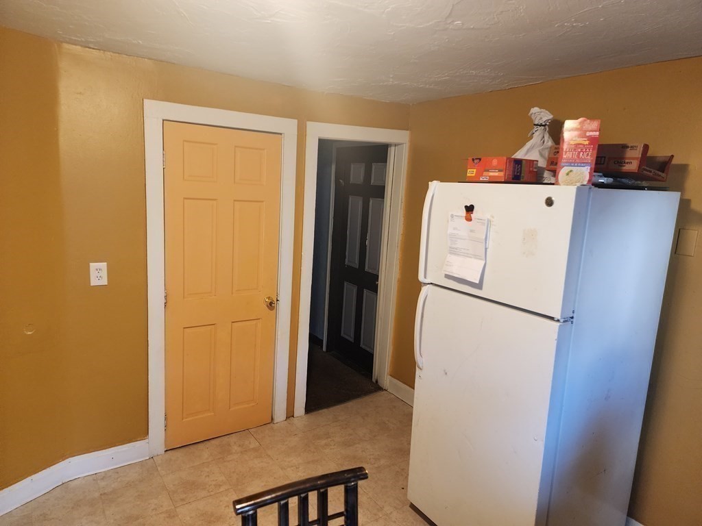 26 Hawley Street Worcester, MA 01609 - Photo 32 of 36