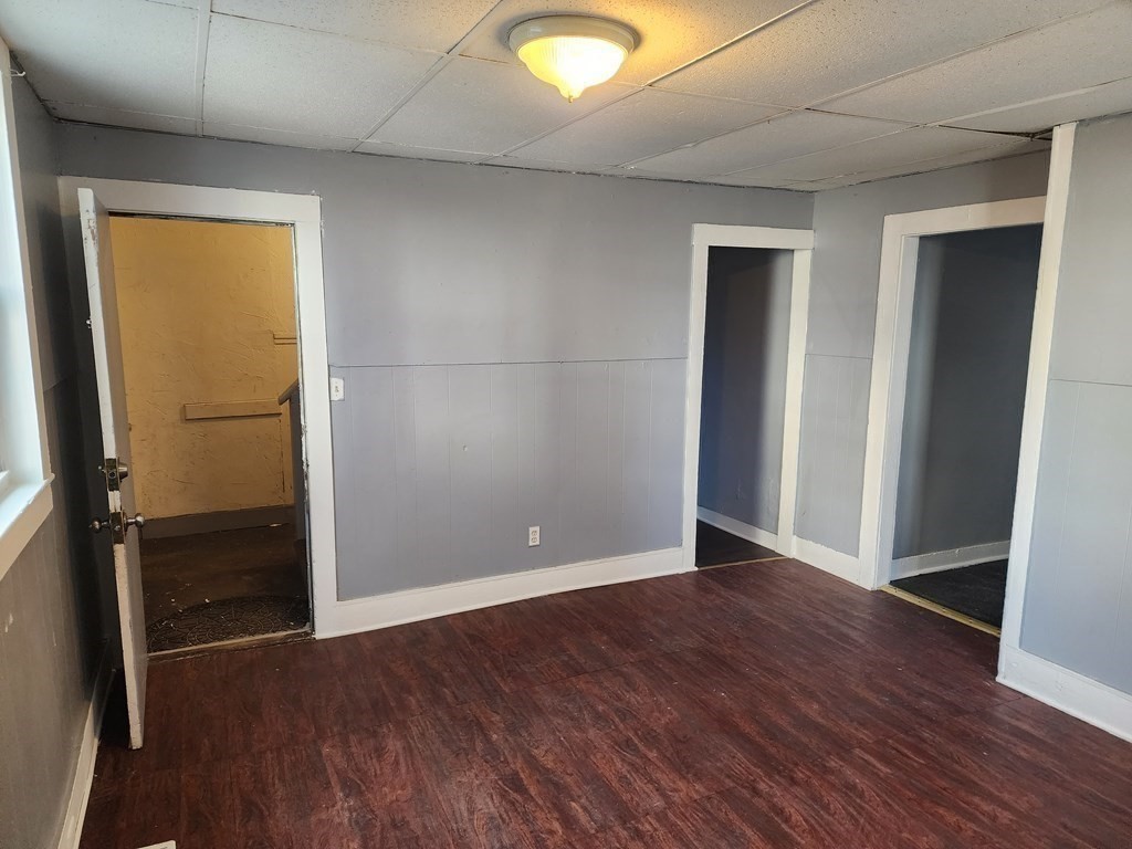 26 Hawley Street Worcester, MA 01609 - Photo 4 of 36