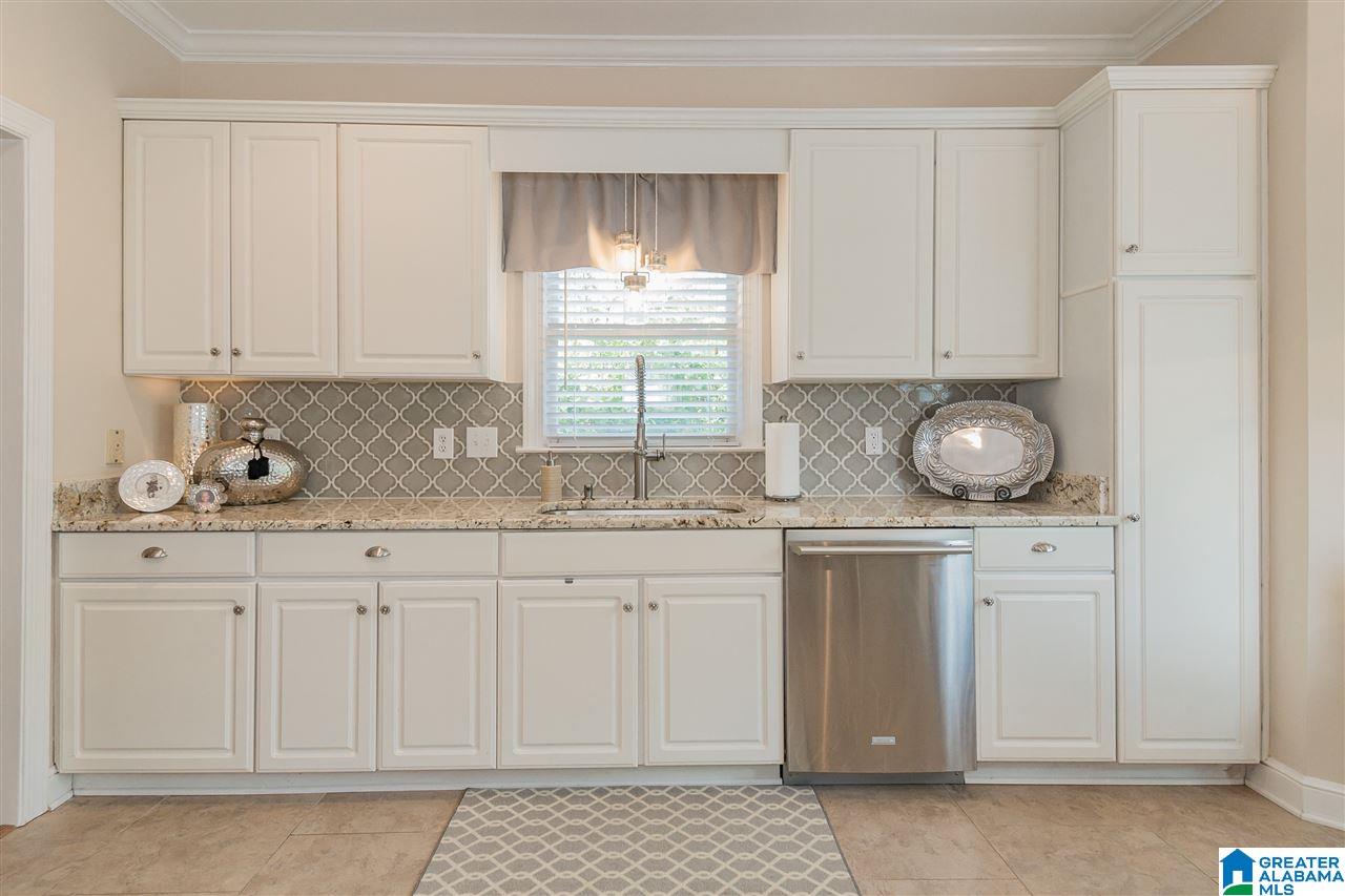 3614 Montclair Road Birmingham, AL 35213 - Photo 5 of 47
