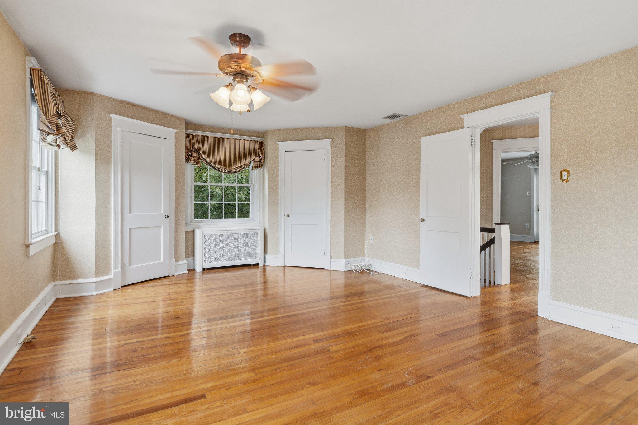 1046 Huntingdon Road Abington, PA 19001 - Photo 25 of 53 Bedroom 1 - 2 closets