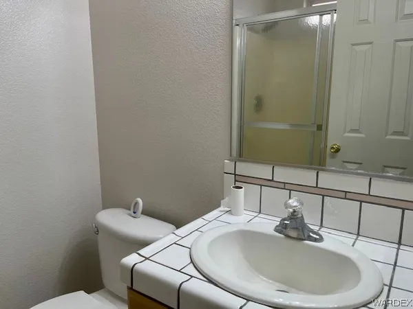 $1,700 | 450 Chardonnay Way, Bullhead City, AZ 86429