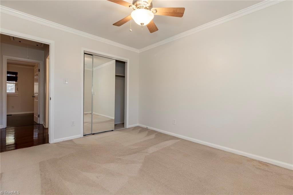 5741 Bramblegate Road, Unit E Greensboro, NC 27409 - Photo 31 of 40