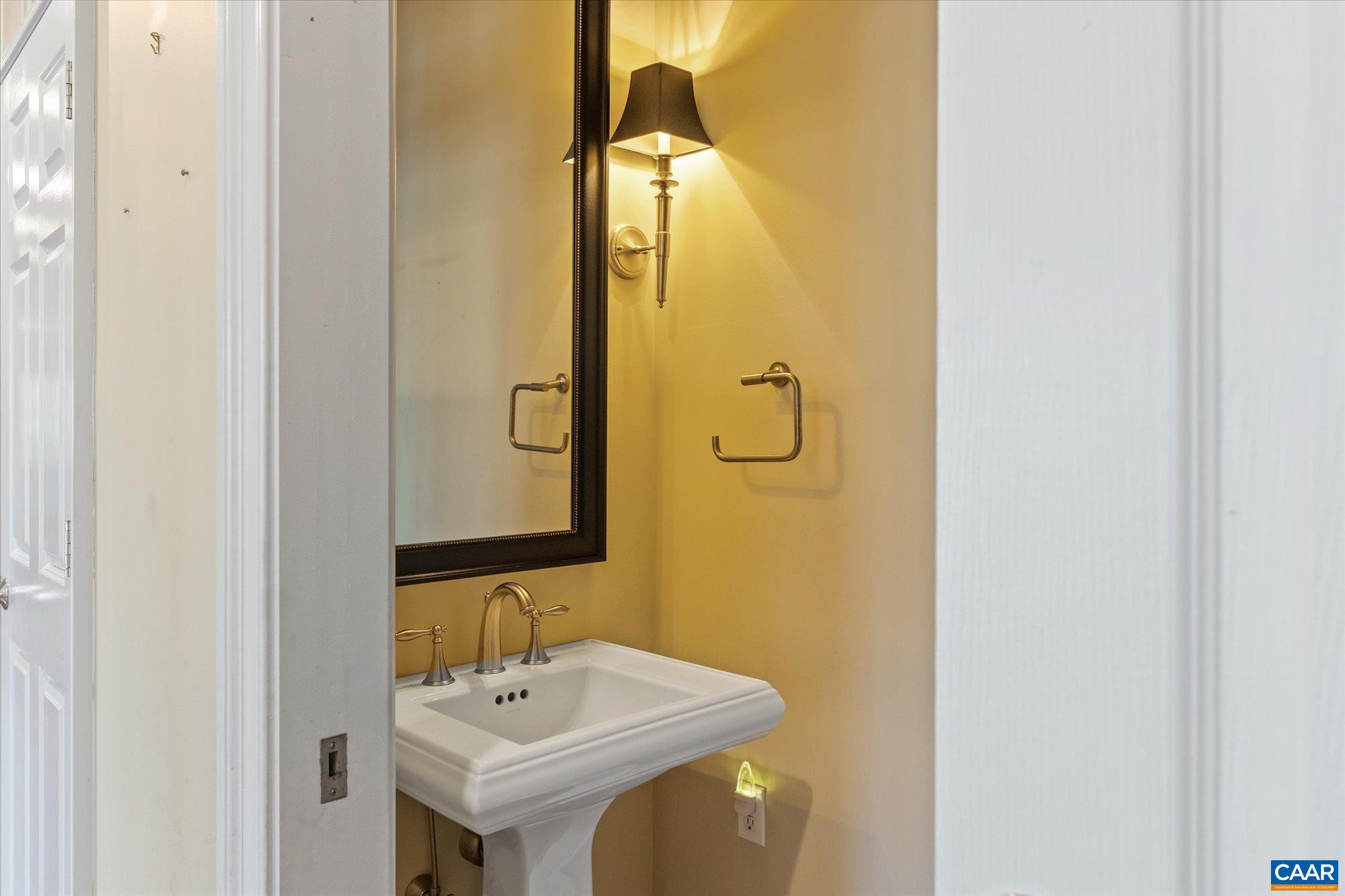 1813 Westerham Street Keswick, VA 22947 - Photo 45 of 75