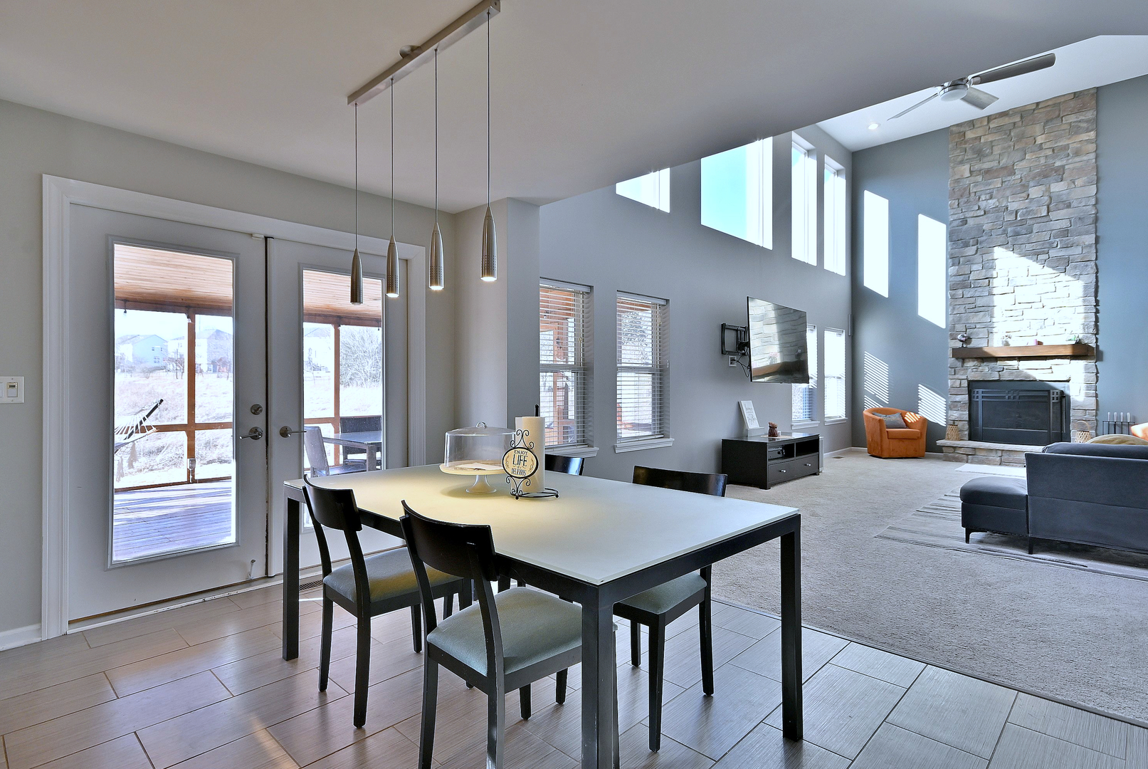 579 Homestead Court Aurora, IL 60506 - Photo 19 of 45 a view of a dining room with furniture and window