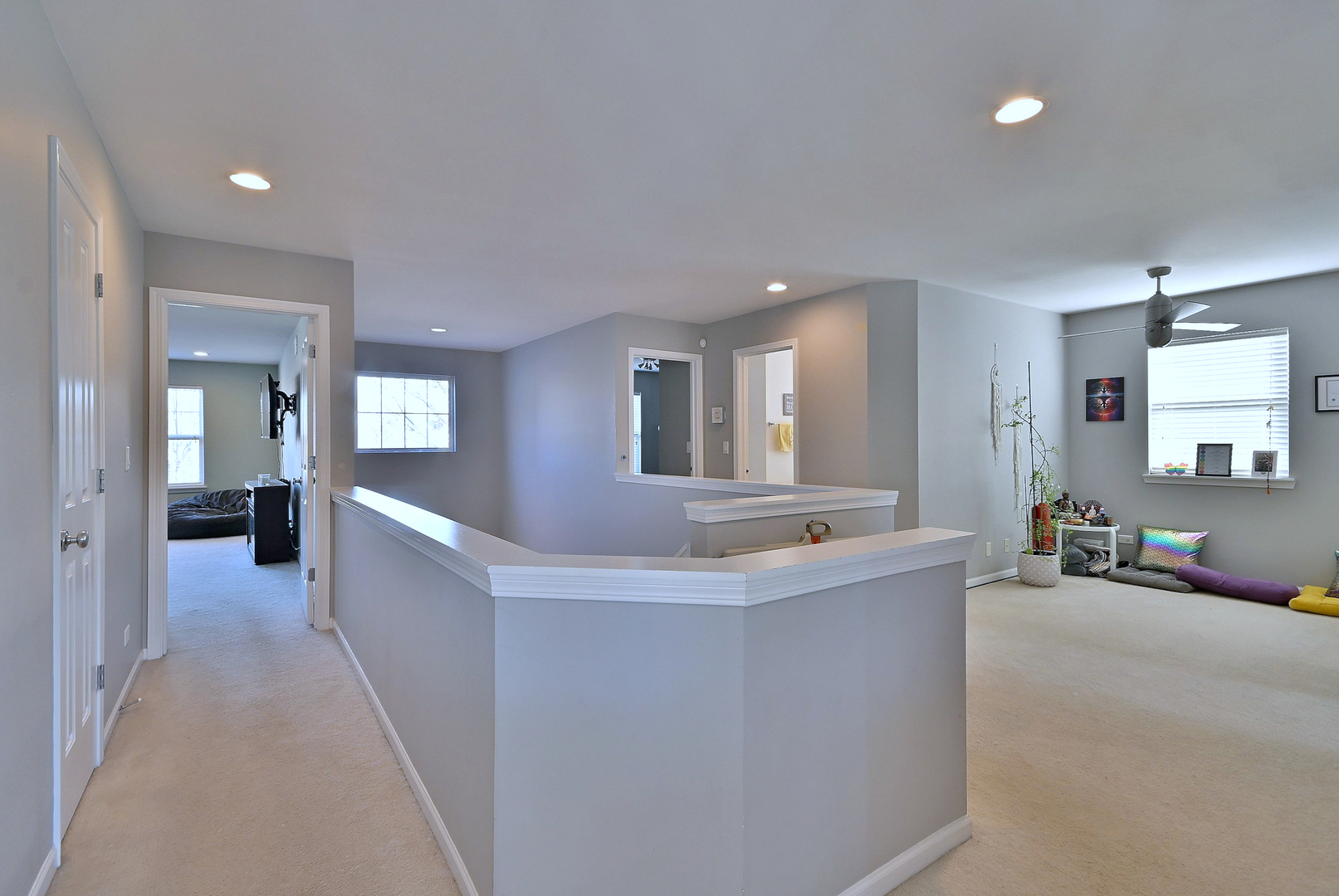 579 Homestead Court Aurora, IL 60506 - Photo 34 of 45 a view of a living room and a bathroom