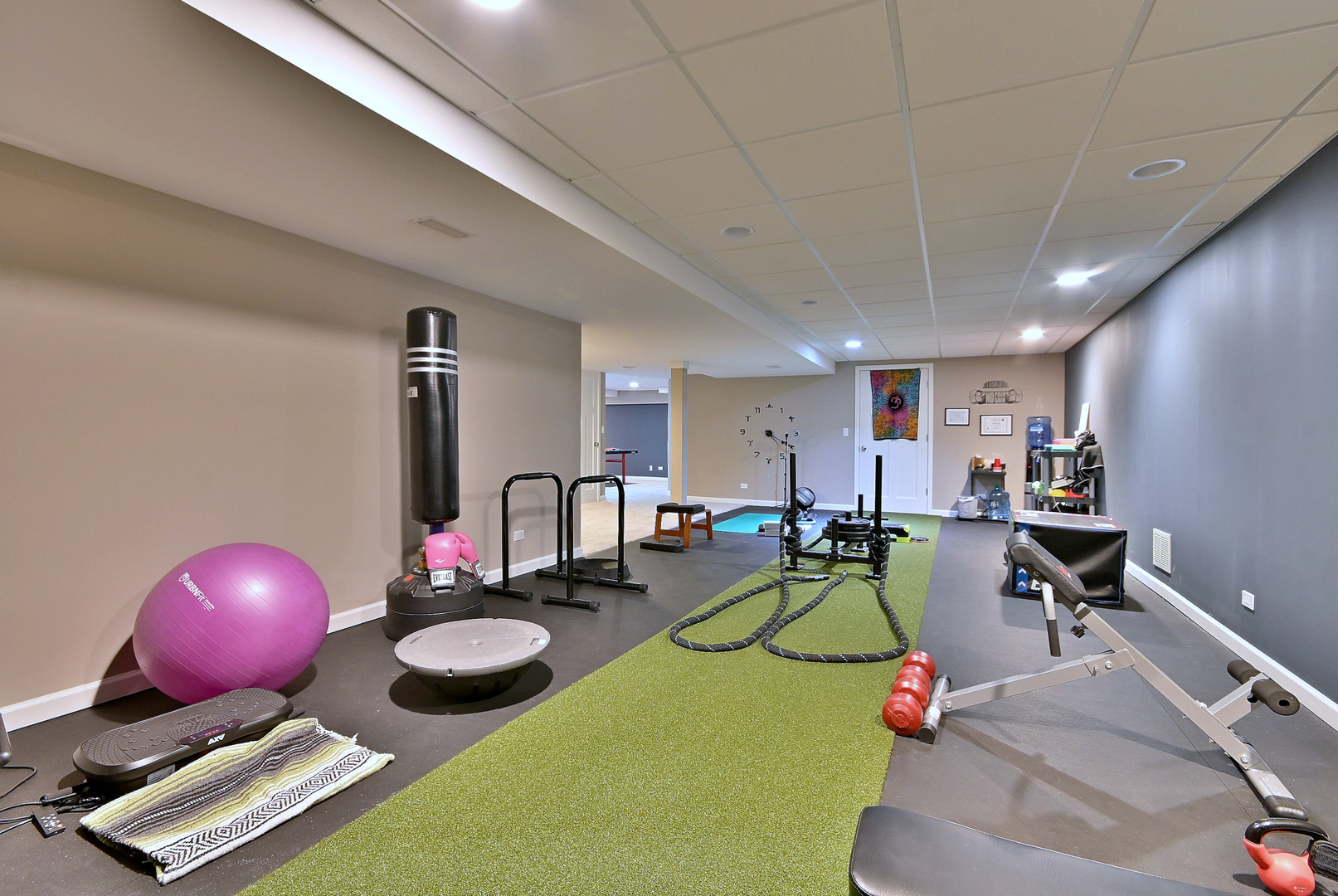 579 Homestead Court Aurora, IL 60506 - Photo 41 of 45 a view of a room with gym equipment