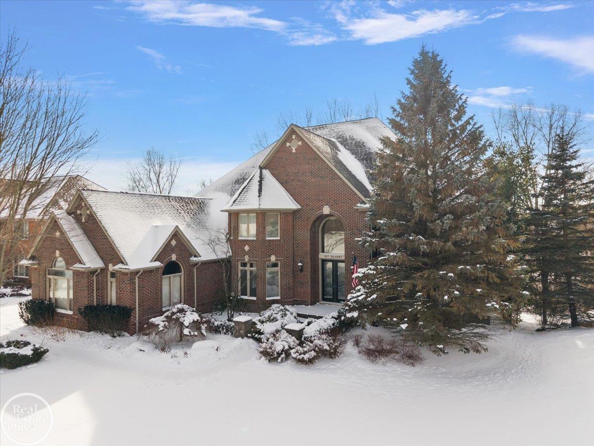 877 Quarry Drive Rochester Hills, MI 48306 - Photo 4 of 86