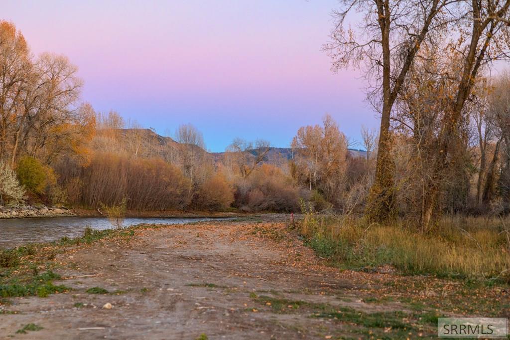 4700 North 4700 East Rigby, ID 83442 - Photo 18 of 25