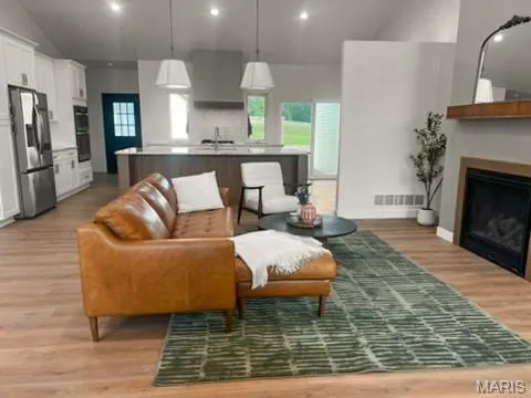 $649,000 | 679 Jonathan Road, Hannibal, MO 63401