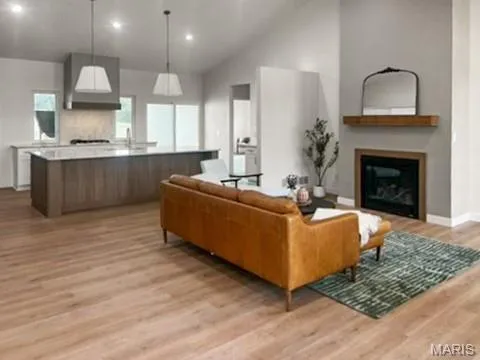 $649,000 | 679 Jonathan Road, Hannibal, MO 63401